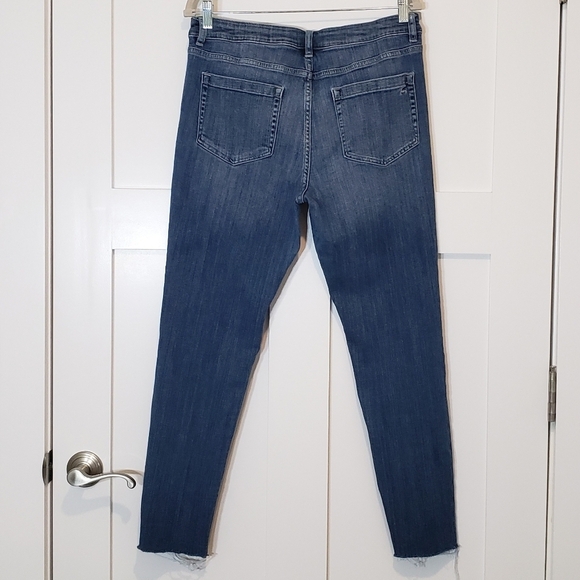 Two by Vince Camuto Jeans Size 14 Stretch Hi Rise Frayed Hem Fading Whiskering - Picture 6 of 13